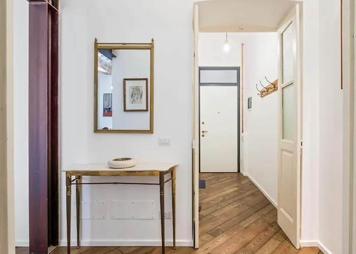 Palazzo Della Pilotta Roomy&quiet Flat