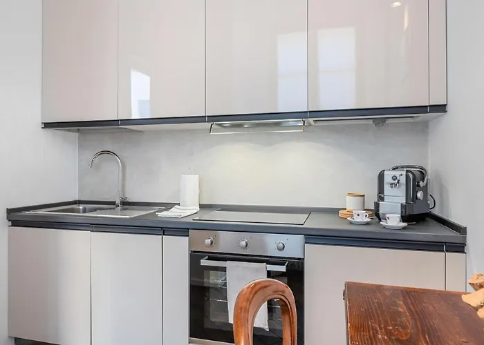 Appartement Guesthost - Palazzo Della Pilotta Roomy And Quiet Flat